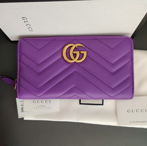 Gucci Handbags - SOLD‼️AUTHENTIC RARE GUCCI GG MARMONT WALLET